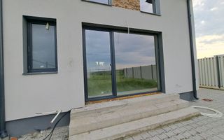 Cartier nou si modern - Casa langa padure, curte utila - Sibiu, Cisnadie - Poză 1