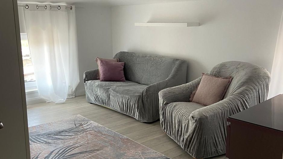 Apartament 4 camere | 3 dormitoare, 3 băi | Terasă 20 mp | parcare - Poză 12