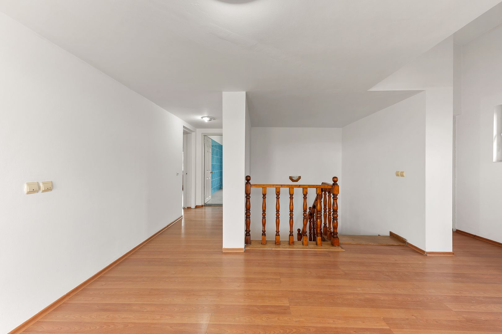DE INCHIRIAT  Vilă cu 14 camere PIPERA/VOLUNTARI/ROND OMV - Poză 17