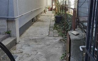 Teren 293 mp si casa 94 mp, doar acces pietonal - Poză 4