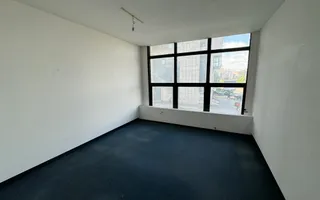 Spațiu comercial 493 mp utili | Locație centrală | Vizibilitate excelentă | - Poză 40
