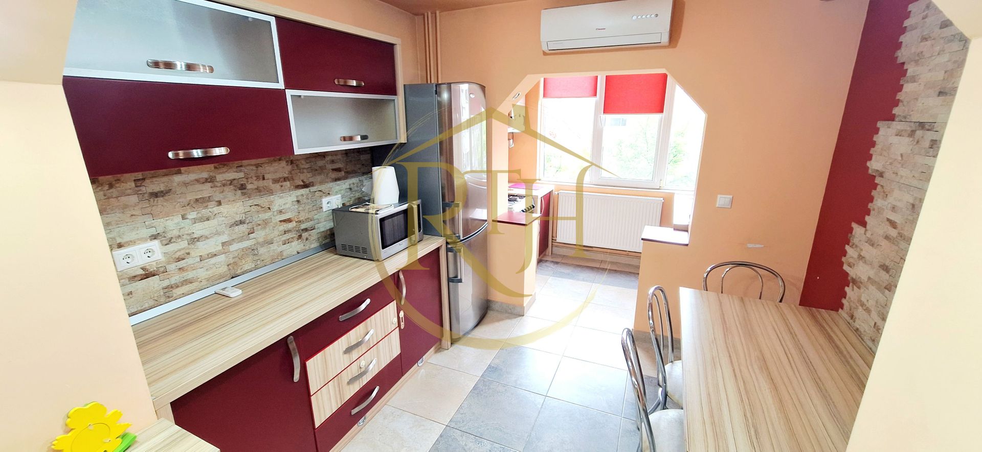 Oferim spre inchiriere apartament cu 2 camere, decomandat, Zona Soarelui - Poză 15