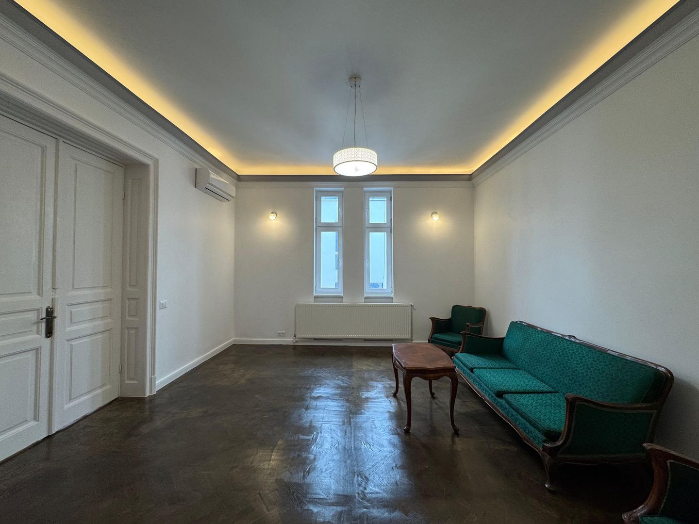 Etaj intreg, 5 camere in VILA INTERBELICA 180 mp, renovat - Poză 3