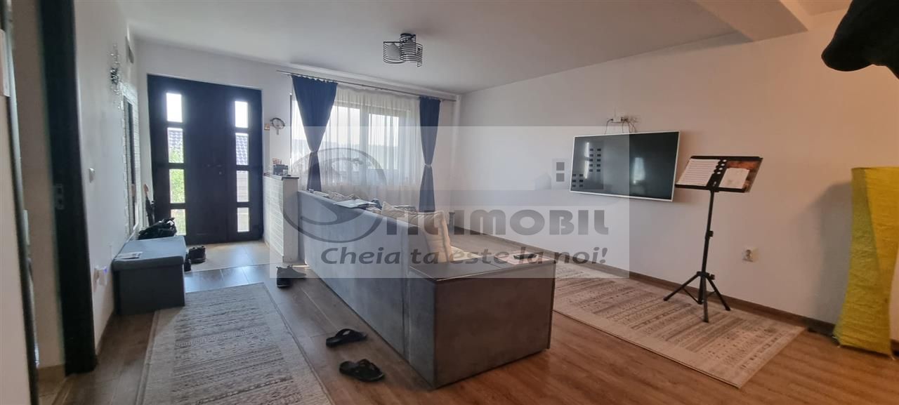 Casa Valea Adanca - str Costea Voda - Poză 2