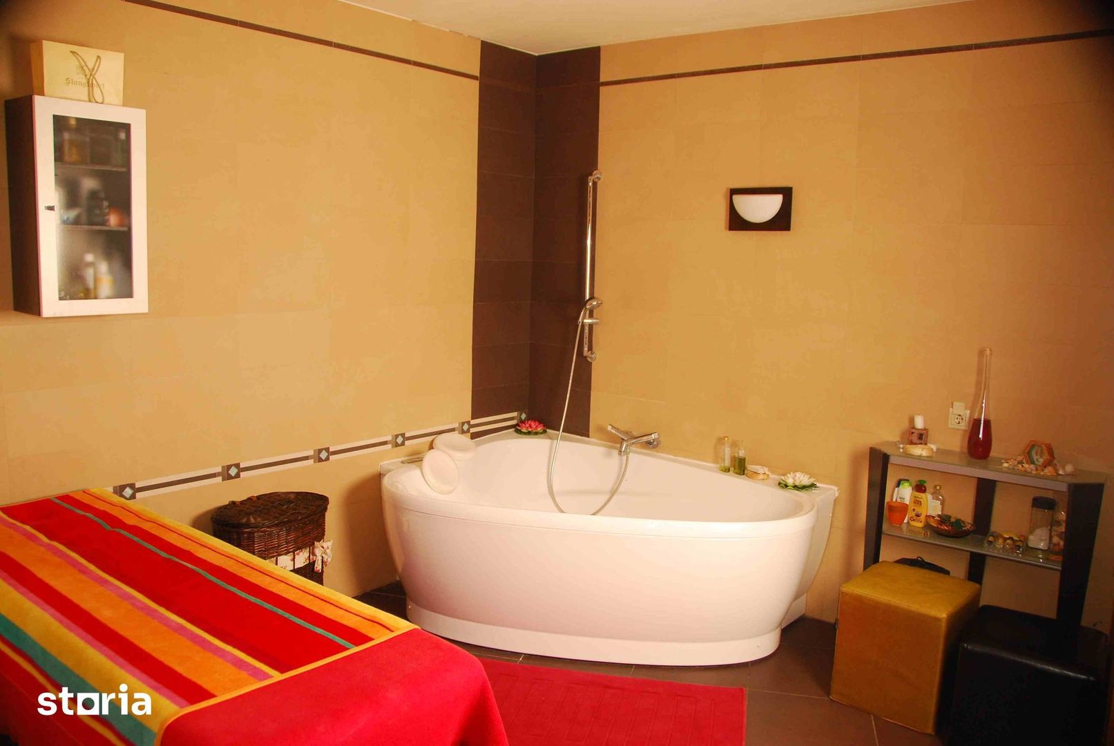 Vand casa 330 mp utili in zona planetelor Giroc, D+P+ E + pod - Poză 11