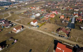 Loc de casa 500 mp în Curtici - Poză 11