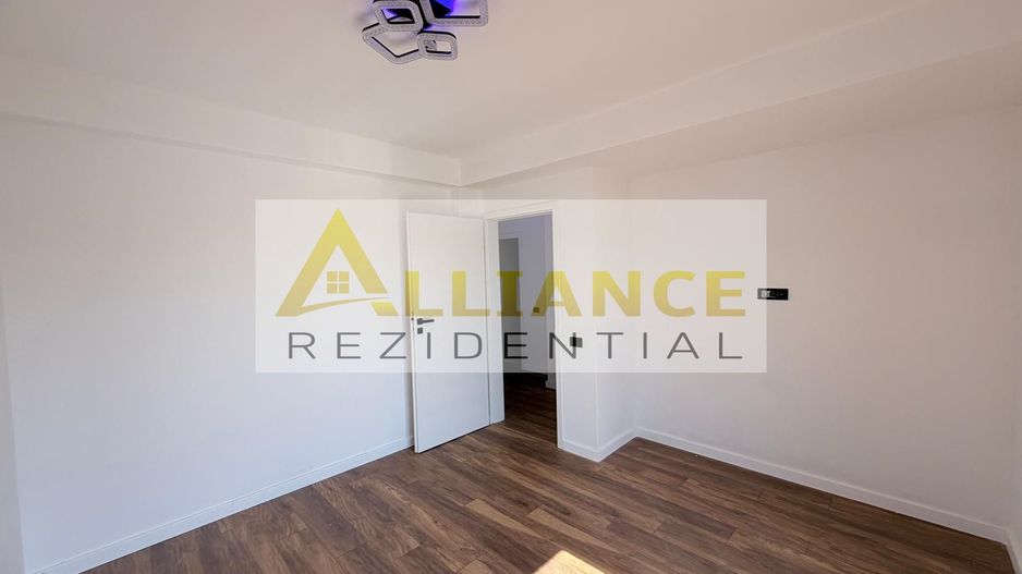 Casa Individuala - 4 camere - 3 bai - 300mp teren - Poză 11