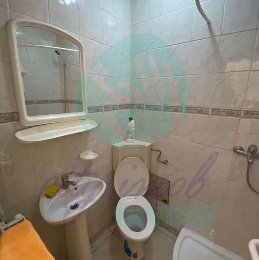 3 camere pe Bulevardul Decebal - Poză 4