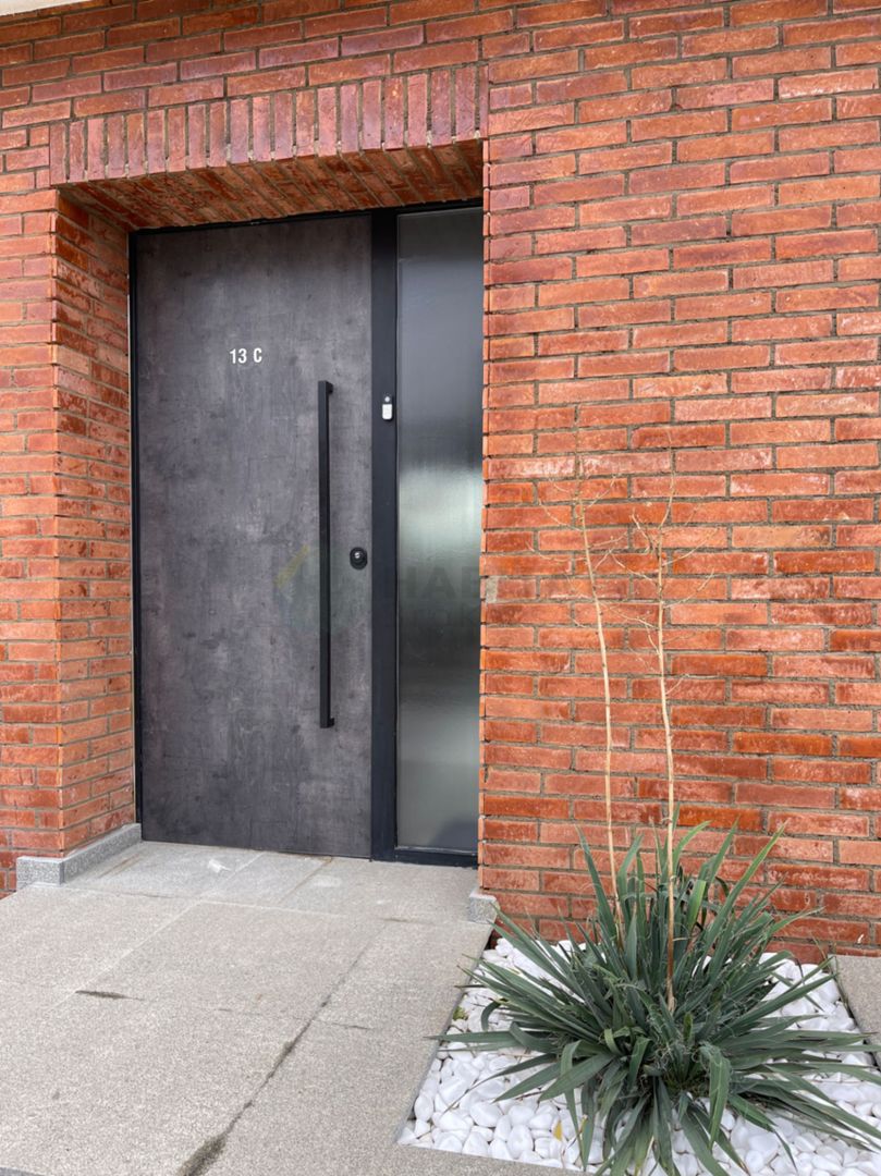 Eleganță și natură: vilă urbană exclusivistă în Tunari - Poză 22