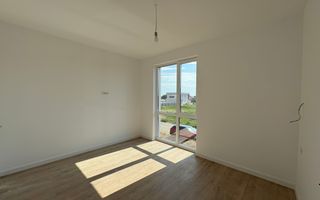 Apartament cu 2 camere si curte 45mp | Mosnita Noua - Poză 5