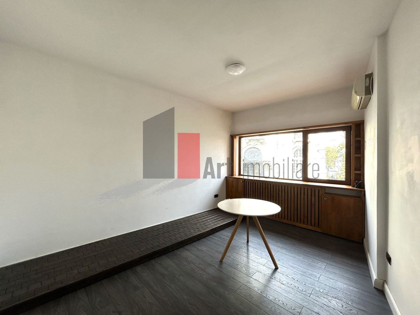 Apartament 2 camere/corp casa - zona Ultracentrala/Piata Romana - Poză 7