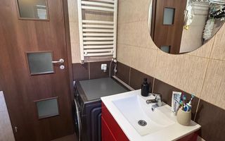 Oportunitate apartament 2 camere mutare imediata - Poză 5