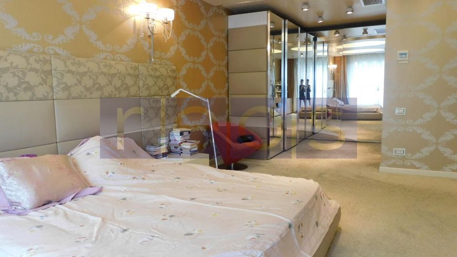 VANZARE DOROBANTI 4 CAMERE | 187 MP | - Poză 9