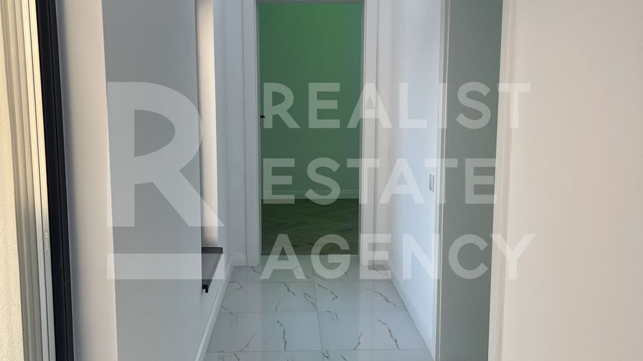 Vânzare, casă, 4 camere, 100 mp utili, teren 630 mp + garaj - Poză 5