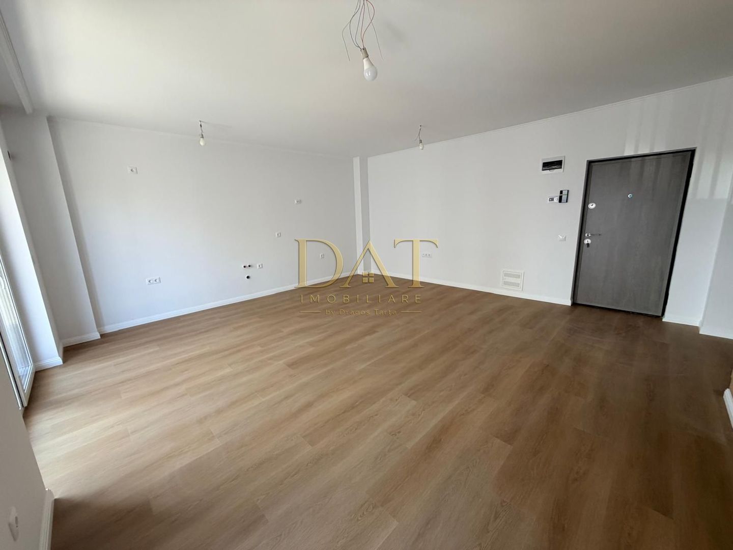 Apartament 2 camere, finisat, etajul 1,  garaj inclus, Terra Gardens - Poză 2