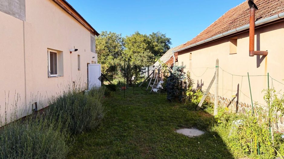 Casă de vânzare în Biharia - Poză 3