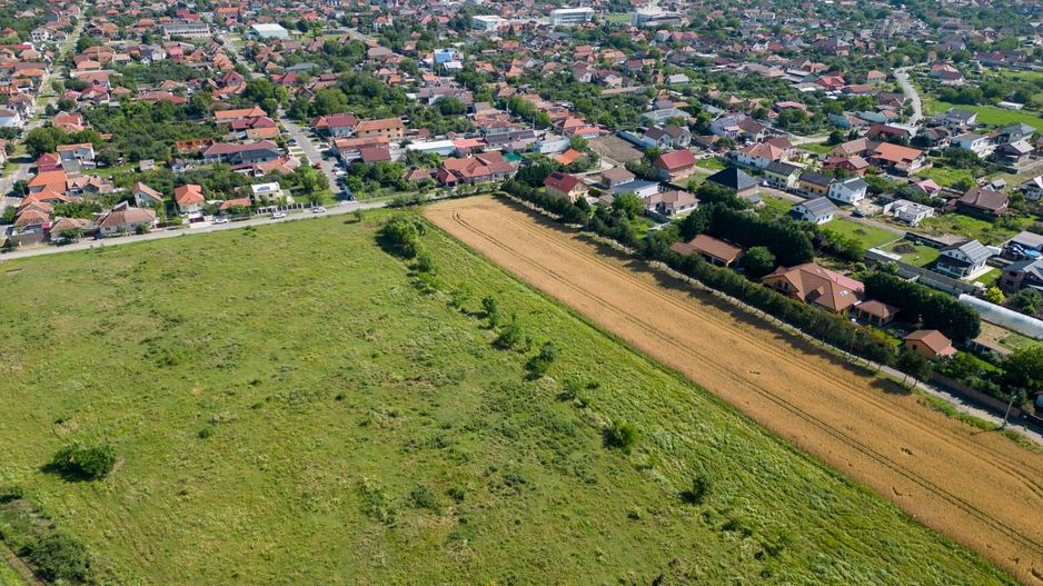 Loc de casă/teren intravilan în Bujac - Poză 10