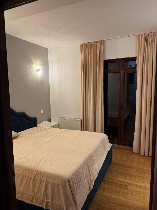 De vanzare  Apartament 3 cam mobilat utilat + parcare subterana Domenii sect1 - Poză 7