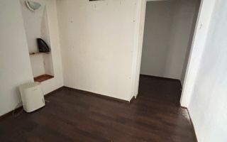 Apartament 1 camera in clădire istorica - Poză 8