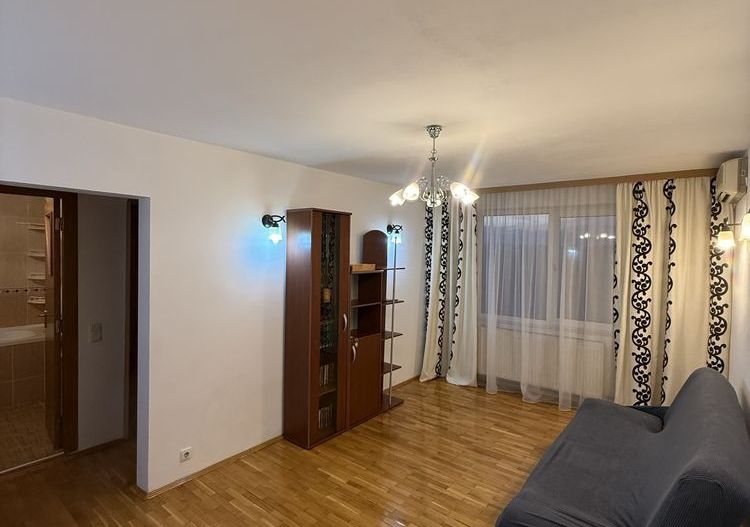De inchiriat apartament cu 3 camere , Zetarilor sector4 - Poză 3