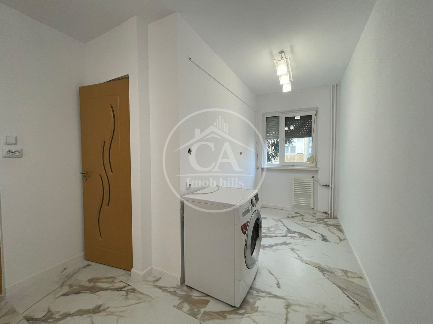 Apartament de vânzare cu 2 camere în zona Velența, Oradea - Poză 7