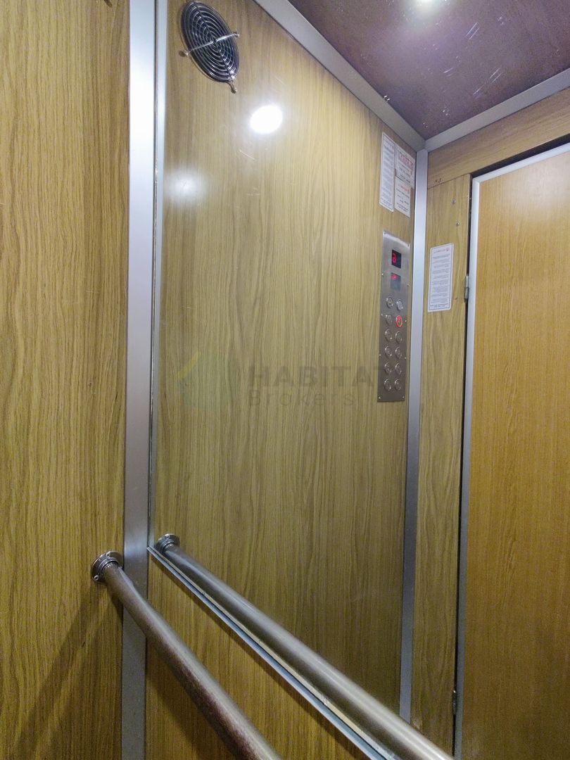 Locatie excelenta, la cateva minute de metrou si centre comerciale - Poză 17