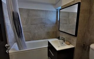 Apartament cu 3 camere in zona Tineretului (Bloc Reabilitat) - Poză 3