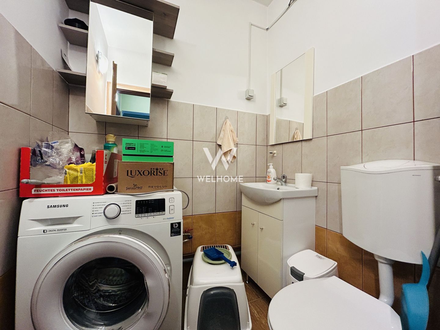 Apartament decomandat, cu 3 camere, 2 bai, 2 balcoane - Zona Strand - Poză 8