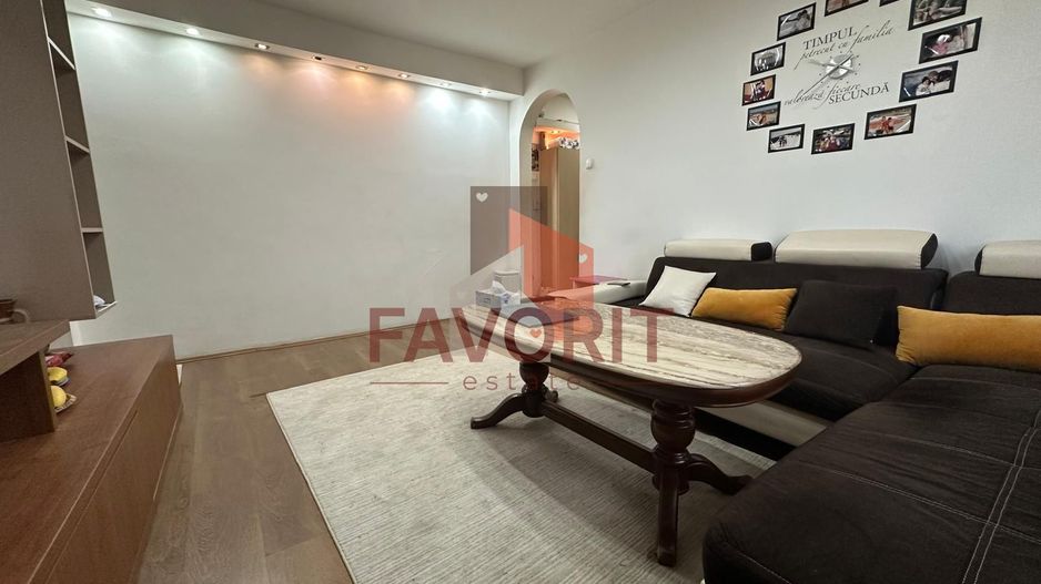 4 camere | etaj intermediar | centrala proprie | mobilat si utilat | boxa | - Poză 3