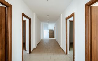 Spațiu multifuncțional în Pârneava. - Poză 6