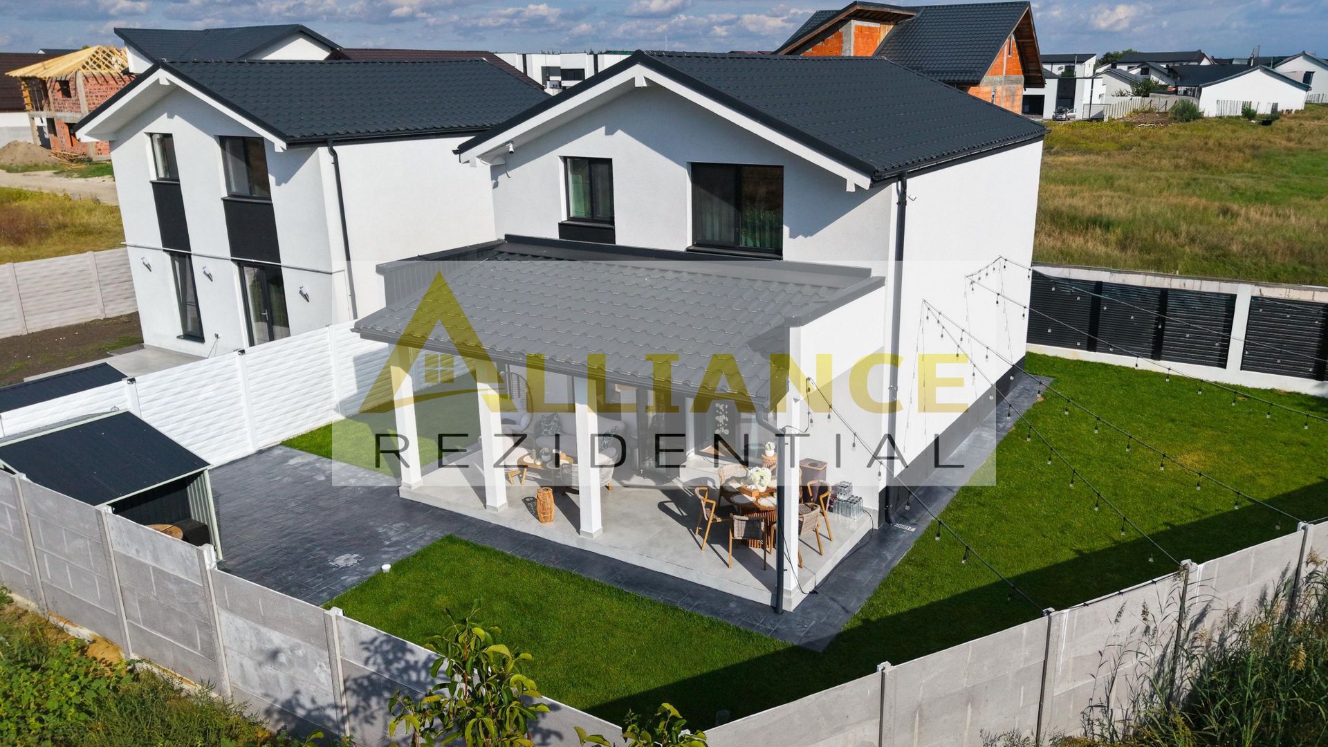 CASA INDIVIDUALA IN BERCENI 120 MP TEREN 370 MPFINISATA, MOBILAT - Poză 3