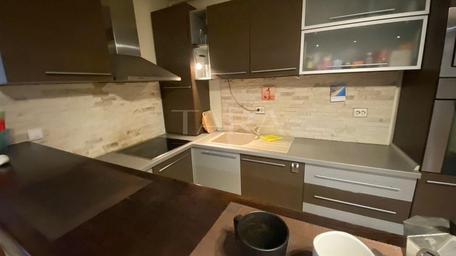 Apartament Cu 2 Camere, Ideal Investiție, Locație Linistita - Poză 3