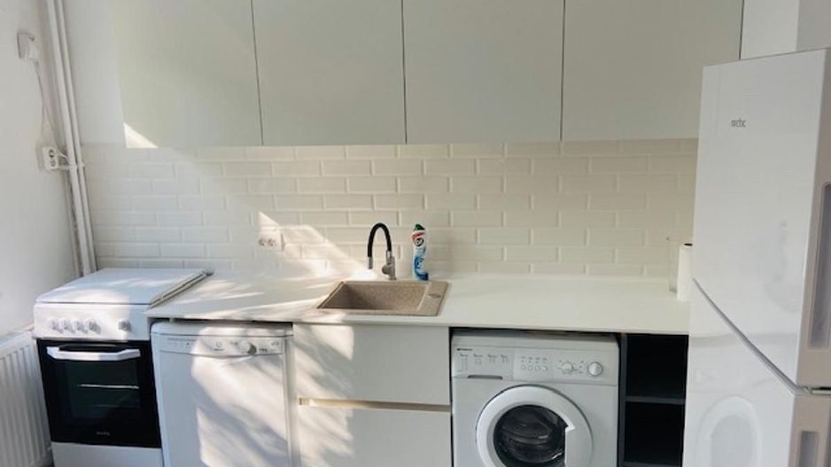Bright modern 2-room, furnished - Poză 9