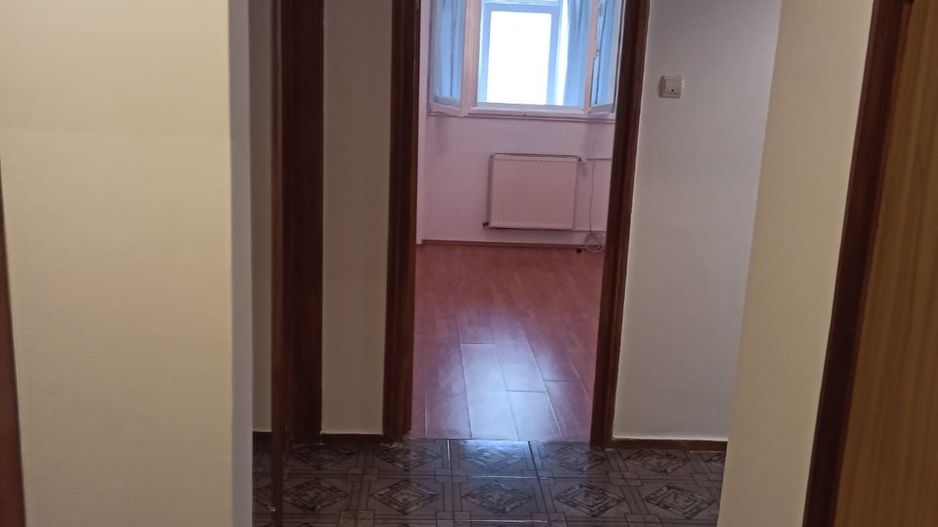 3cam.dec-1baie-disponibil imediat/Bvd Brancoveanu 130-132,sector 4 - Poză 3