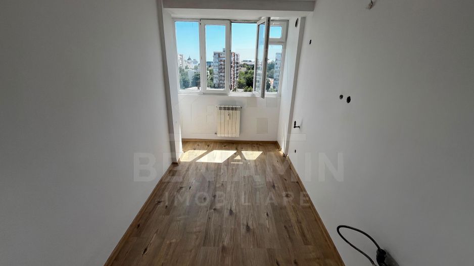 Ramada doua camere ultracentral modern 56mp balcon boxa - Poză 4