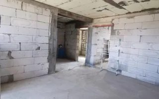 Casa la rosu în Plaiul Vulcănești - Poză 11