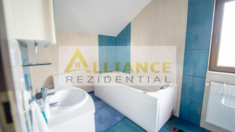 VILA MOBILATA si UTILATA- jacuzzi piscina incalzita - Poză 16