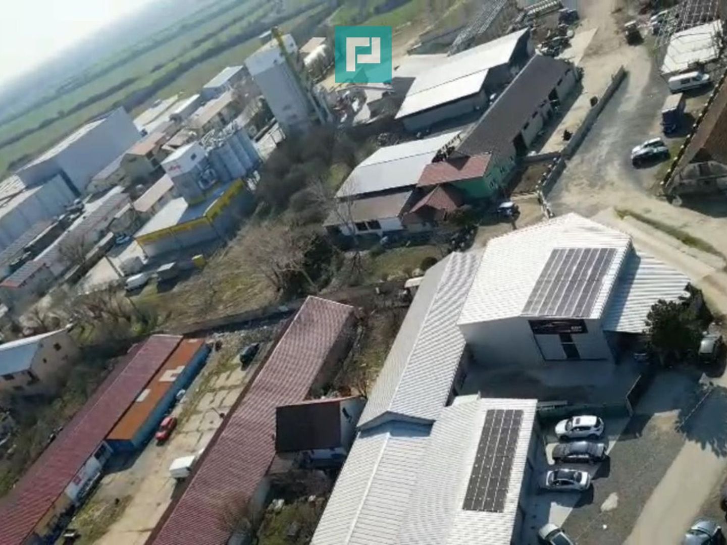 Spațiu industrial cu 6 camere de vânzare în Utvin - Poză 6