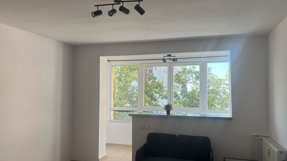 🏡 De închiriat 2 camere  | AC | balcon | Drumul Taberei | Pet Friendly - Poză 3