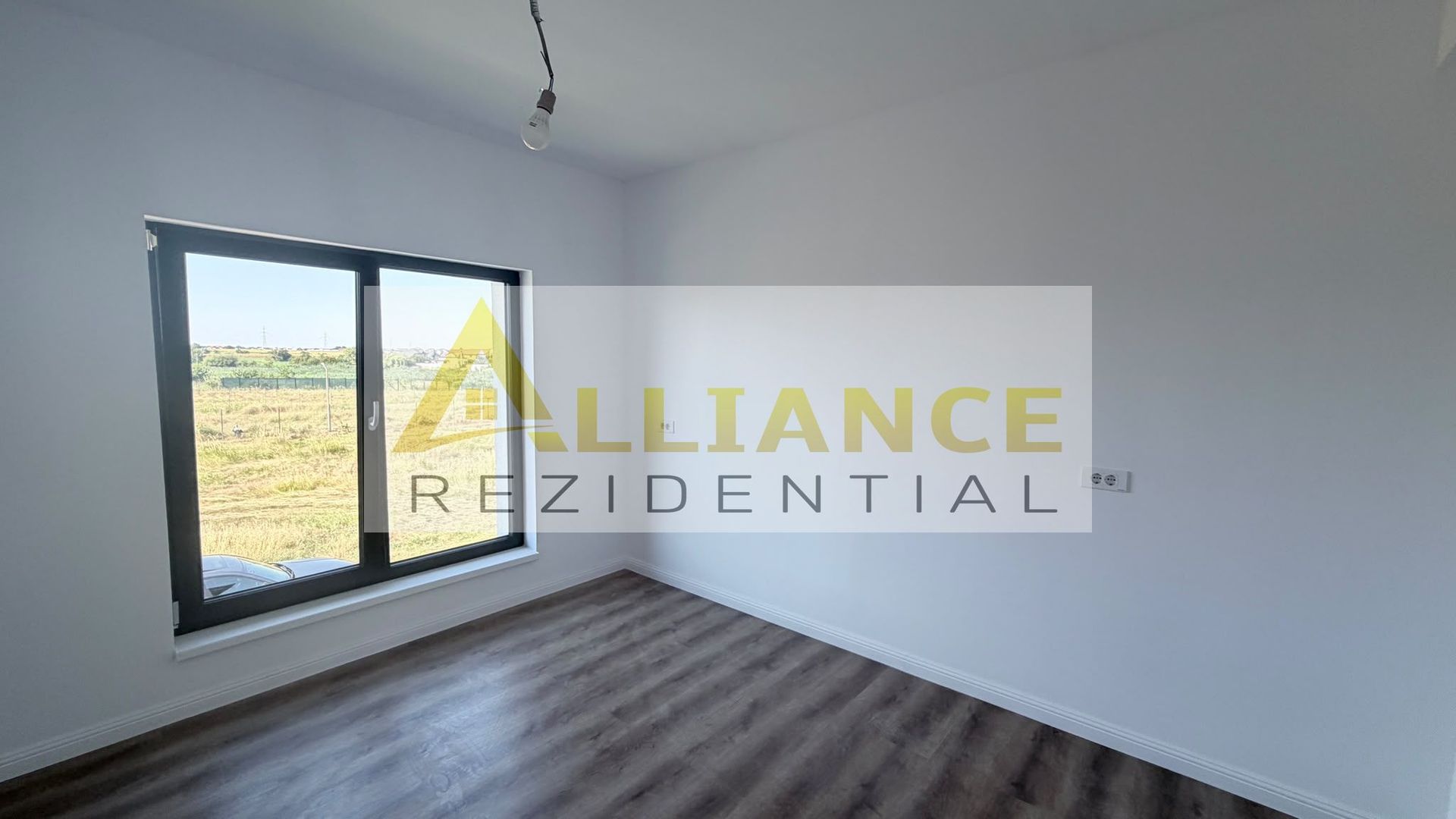 Casa Individuala 4 camere - 3 bai - 335mp teren - Poză 4