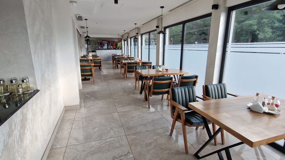 Oportunitate afacere: se vinde „la cheie” - Poză 11