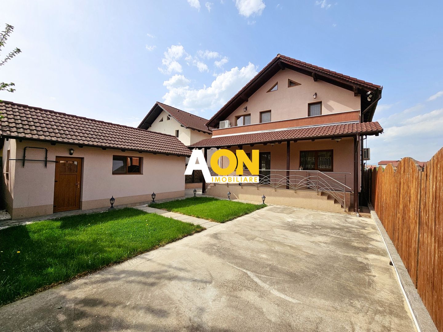 Casa 4 camere, S+P+M, mobilata, utilata, 392 mp teren,  Alba - Micesti - Poză 3