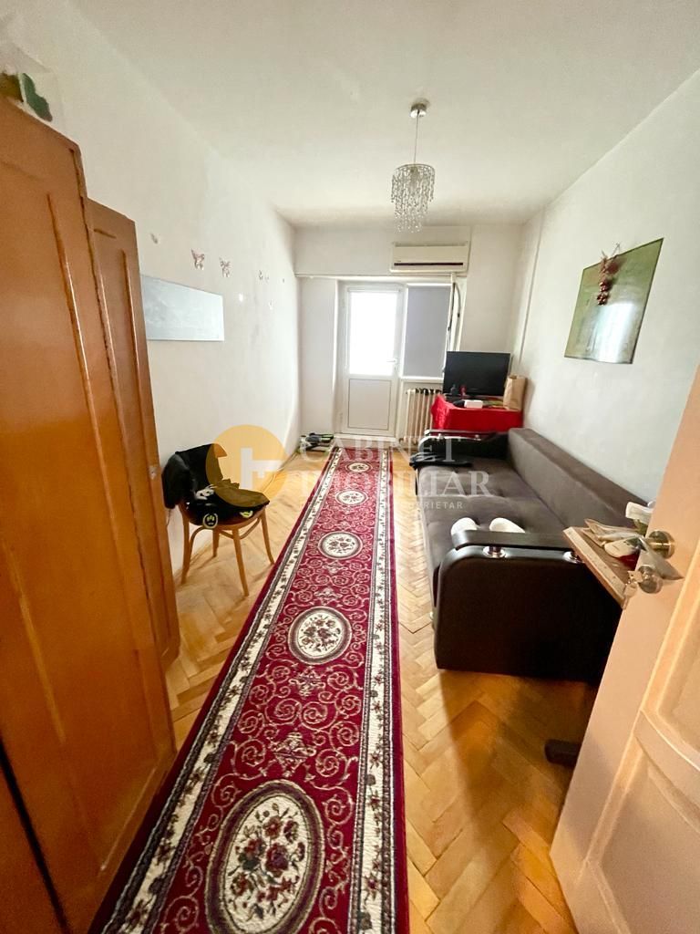 Billa -Gara Etaj Intermediar Apartament 4 camere- 96mp - Poză 1
