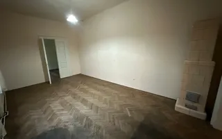 Cladire pretabila birouri / gradinita - Poză 12
