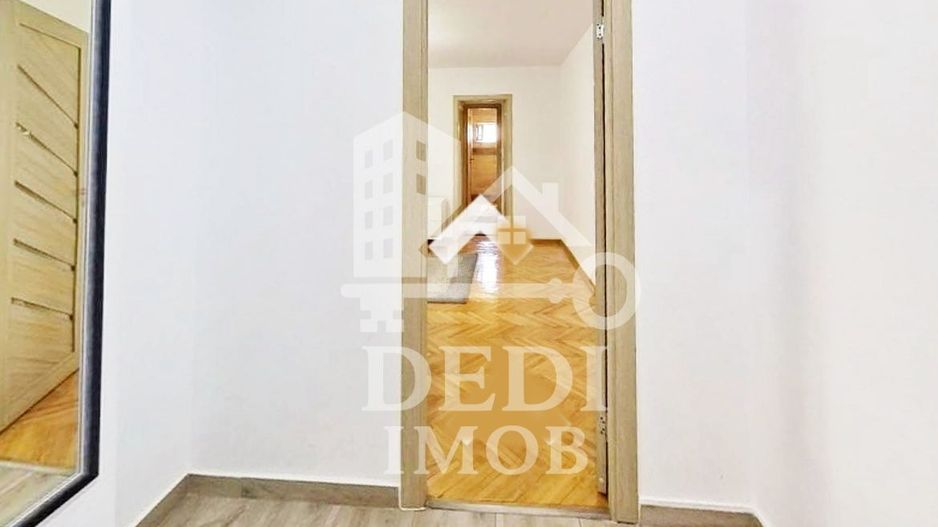 Apartament de vanzare cu 2 camere in Rogerius, Oradea - Poză 5