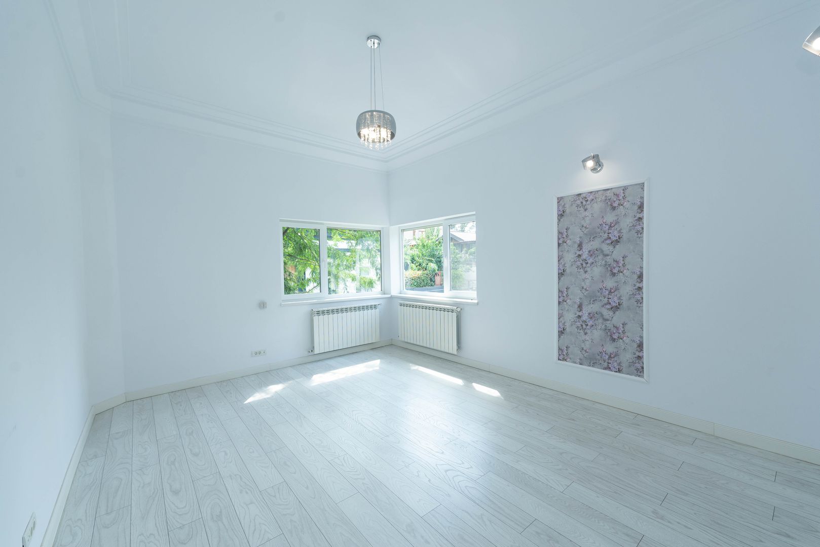 Apartament de vanzare 137 mp, zona centrala, curte proprie - Poză 3