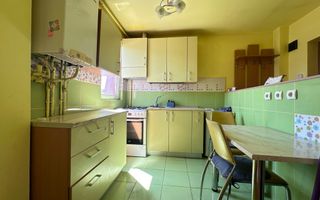 Apartament 3 camere, tip mansarda - Aleea Sevis - Poză 3