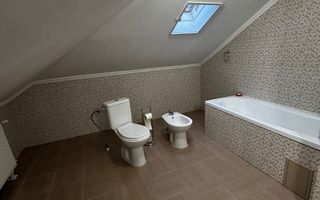 2 apartamente spațioase de vânzare în centrul Clujului - Poză 19