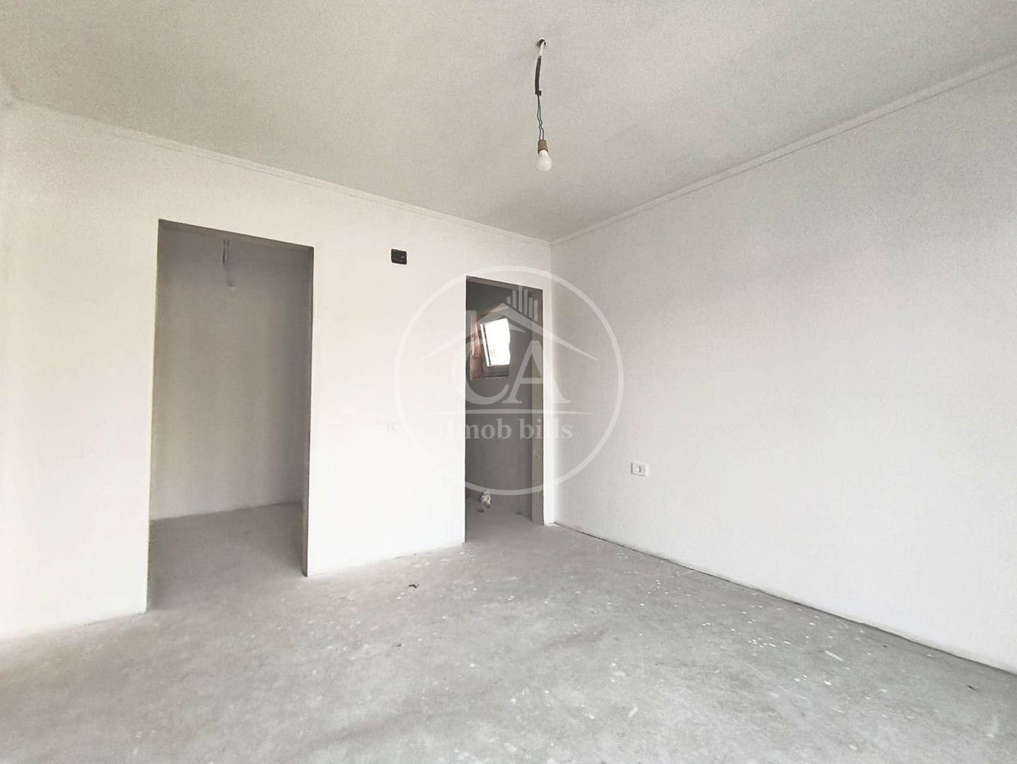 Casa de vanzare cu 4 camere in Santandrei, Bihor - Poză 2