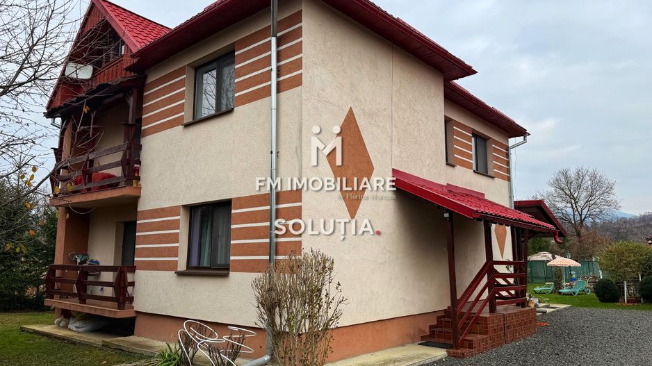 Casă spațioasă P+1 - 5 camere - teren 10 ari, Unguraș! - Poză 4